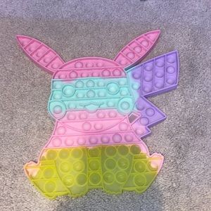 Huge pikachu pop it